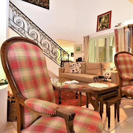 Ferienhaus Lovely In *